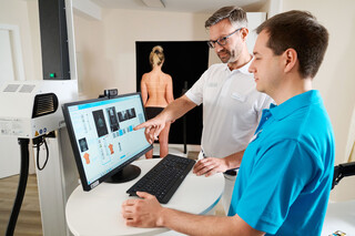 Bewegungsanalyse-Scan_c_Klinik_Manhagen