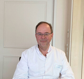 Prof. Dr. Joerg Braun_Portraet_Klinik Manhagen