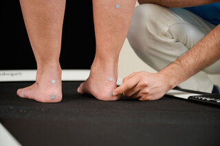 Bewegungsanalyse-Reflektoren-Versen_c_Klinik_Manhagen