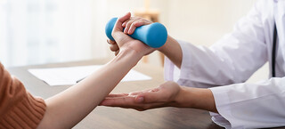 Handchirurgie_AdobeStock_414304932