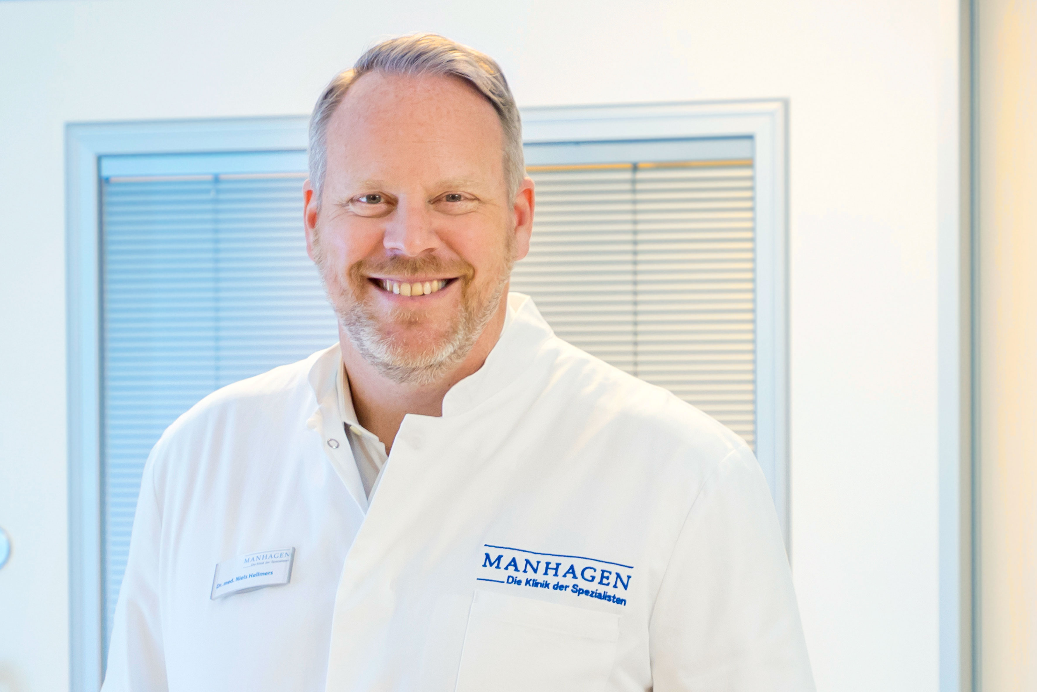 Dr. Niels Hellmers