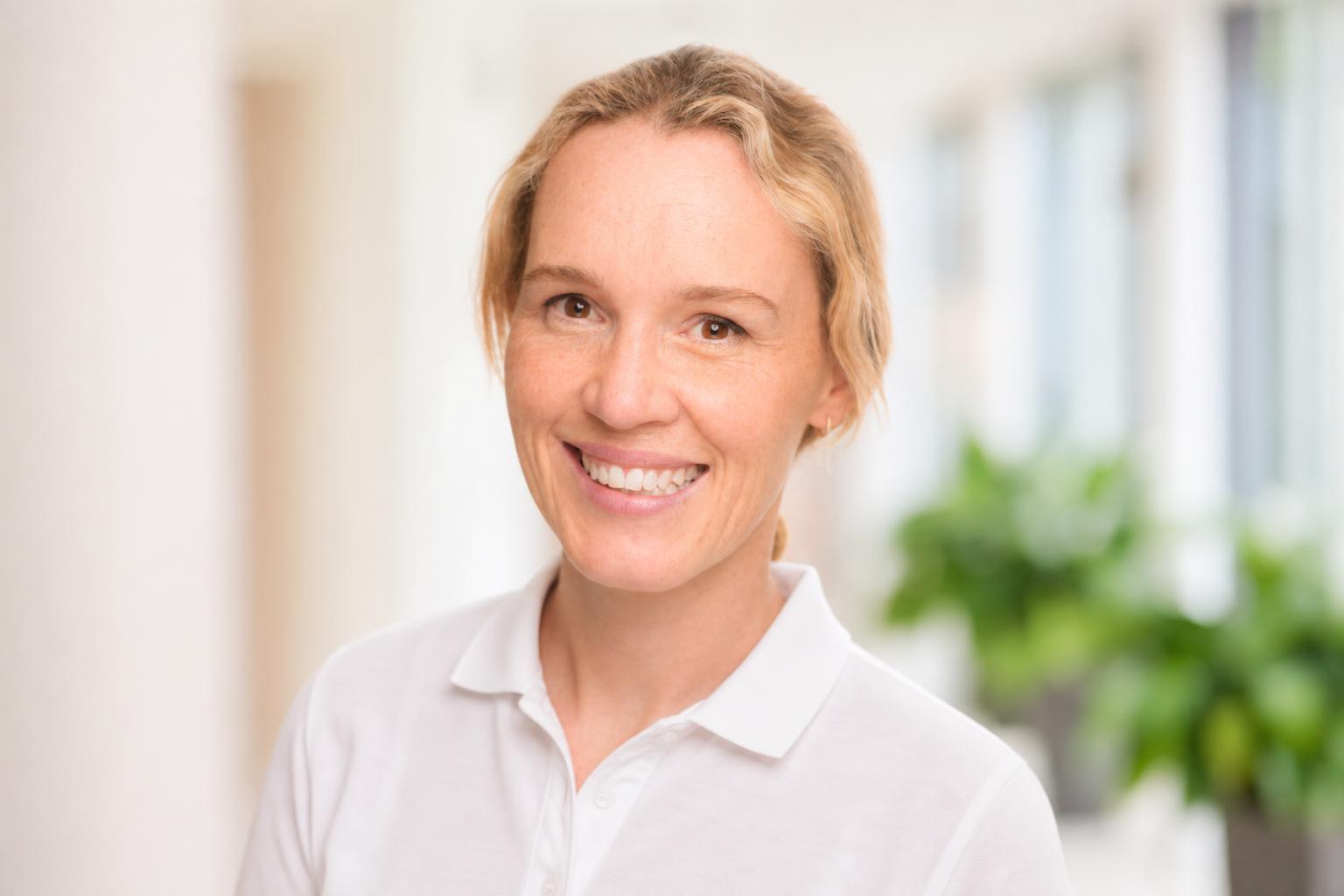 Dr. Jenny Gerull