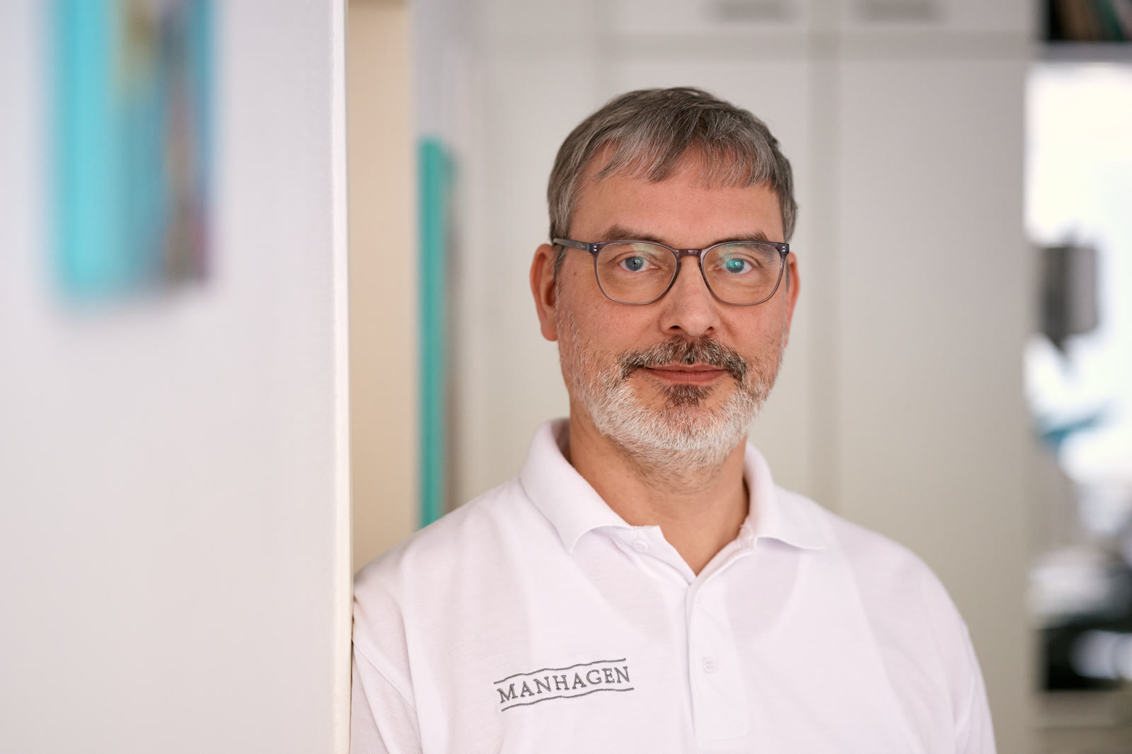 Dr. Frank Hartmann