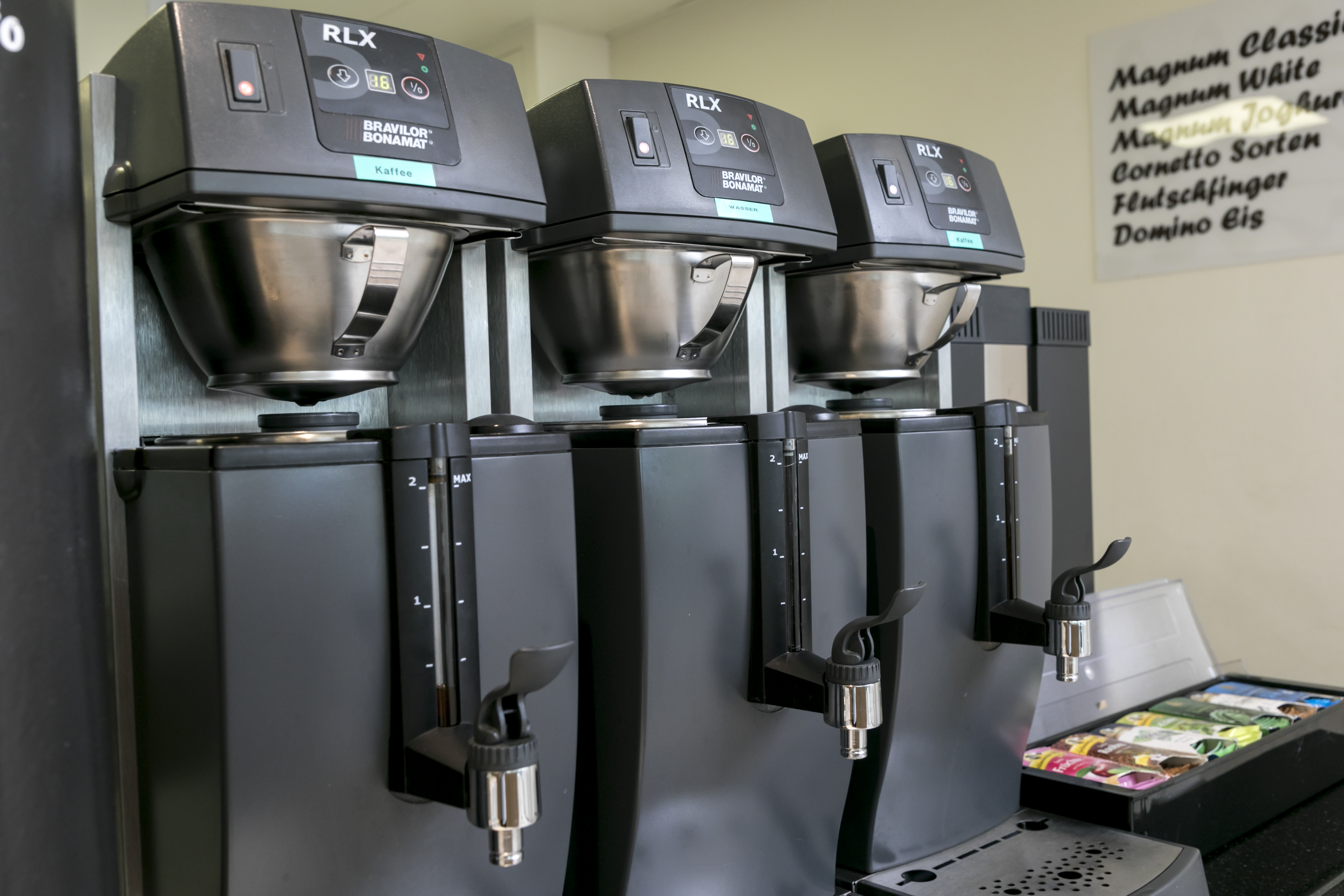 Kaffee in der Cafeteria