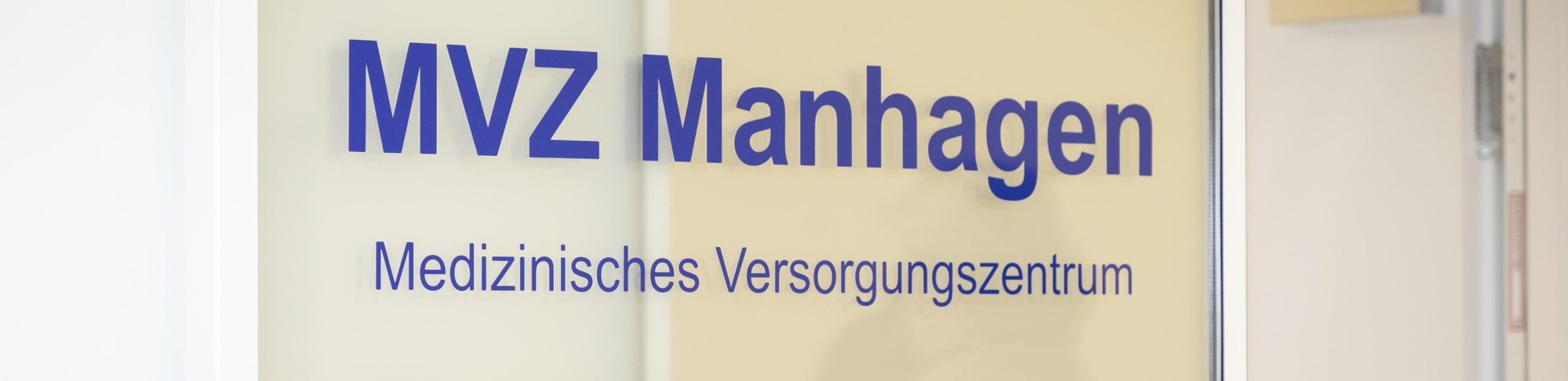 Eingang zum MVZ Manhagen